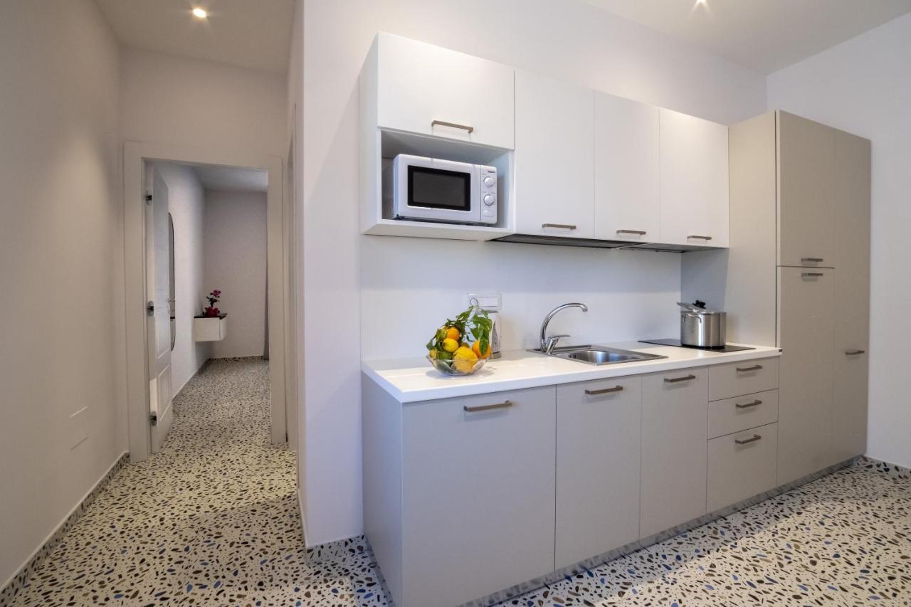 Neva Suites Massa Lubrense Sorrento Coast Buitenkant foto