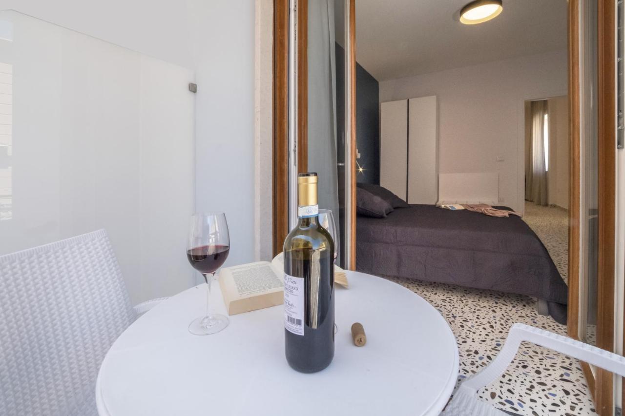 Neva Suites Massa Lubrense Sorrento Coast Buitenkant foto